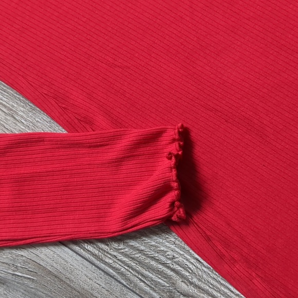 BOGO!! H&M Red Ribbed Off the Shoulder Bodycon Dress Size 2 - Picture 3 of 6